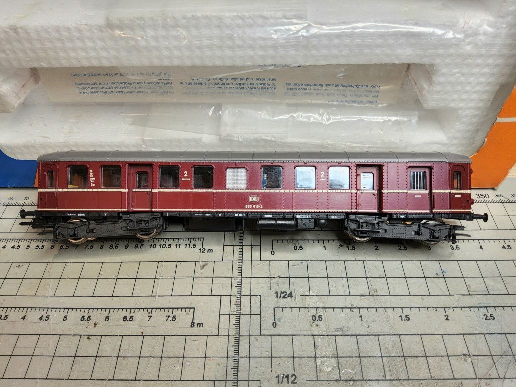 Локомотив мотриса Roco BR485