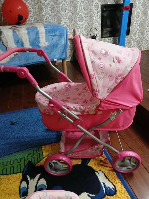 Cărucior  păpuși