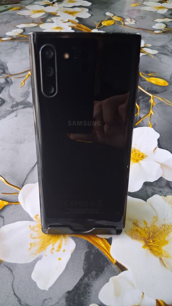 Galaxy note 10 б/у