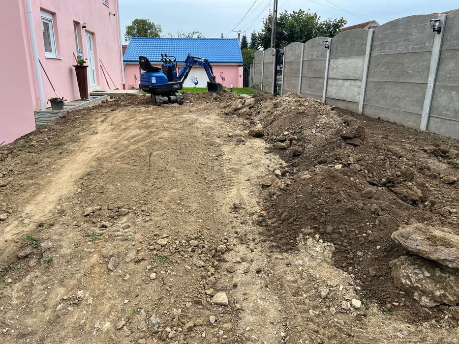Izolatii fundatie , canalizări , alei etc