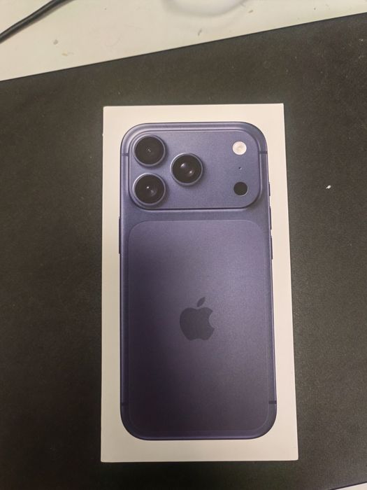 Неразпечатан Iphone 17 Pro 256gb