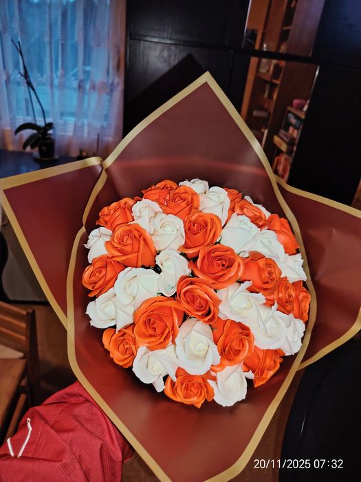 Buchet trandafiri sapun 39 trandafiri