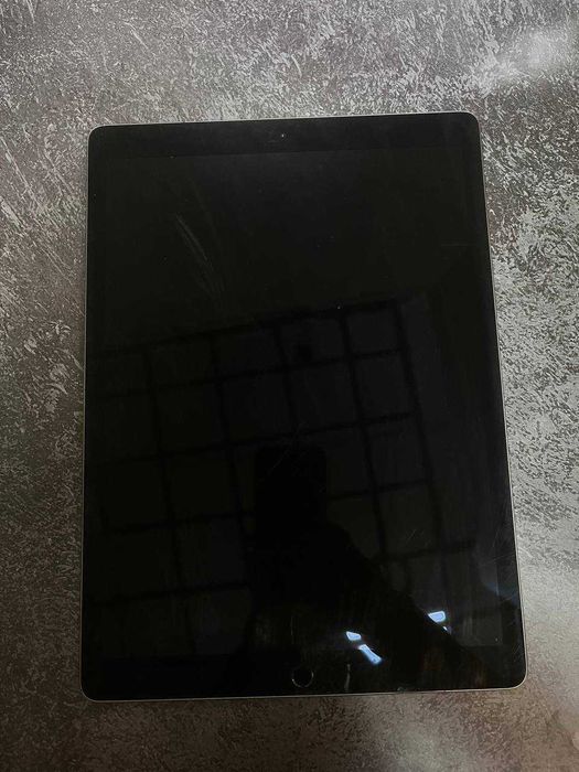 Apple Ipad Pro 2 поколение (Астана,Женис 24 л 452100