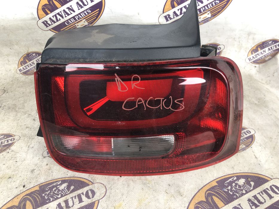 stop dreapta aripa citroen cactus - benzina 2014