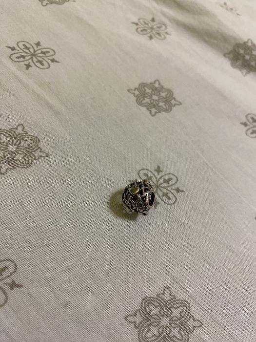 Vand talismane pandora