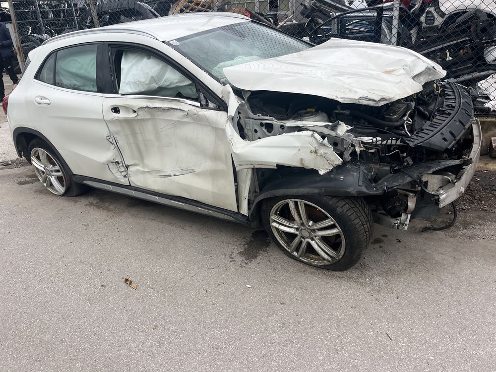 Mercedes GLA 200 4Matic 2017г. За части