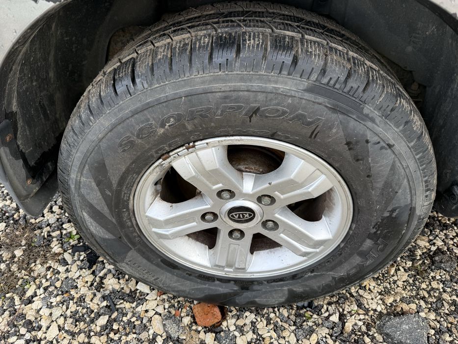 Kia Sorento 2,5 crdi 140ks na chasti/Киа Соренто 2,5црди 140к на части