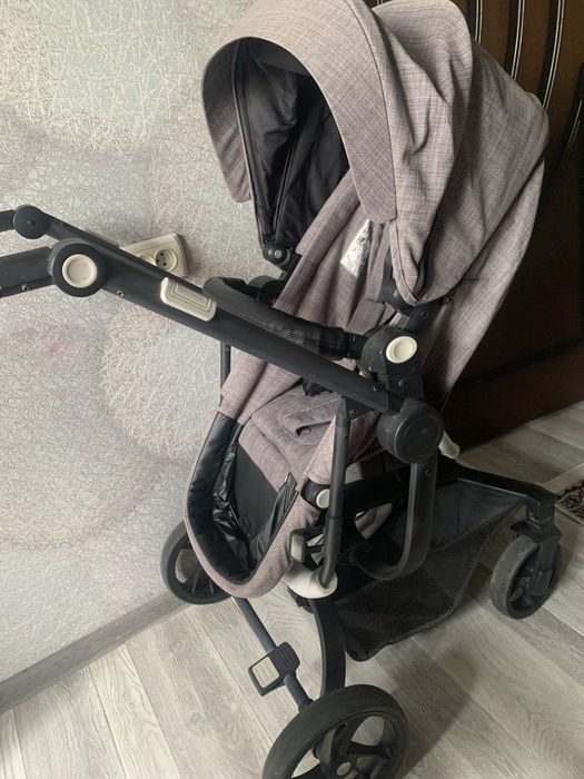 Продам детскую коляску