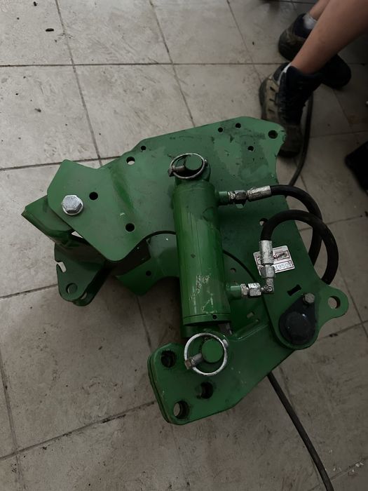 Tiranri frontali john deere seria 4000M