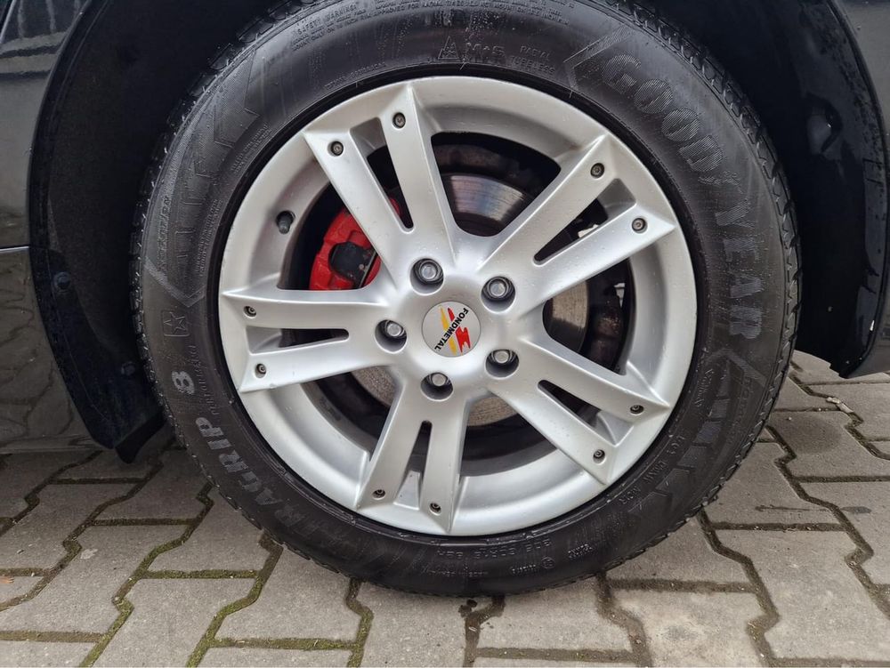 Jante/roti mazda r16/5x114.3/ 205.60.r16 cu anvelope iarna