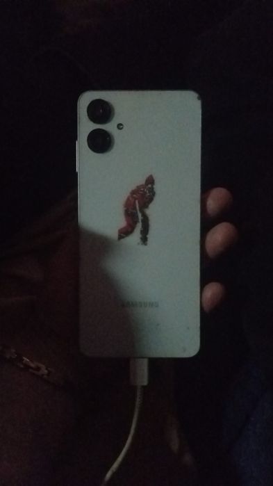 Продам телефон самсунг А06 за 25000