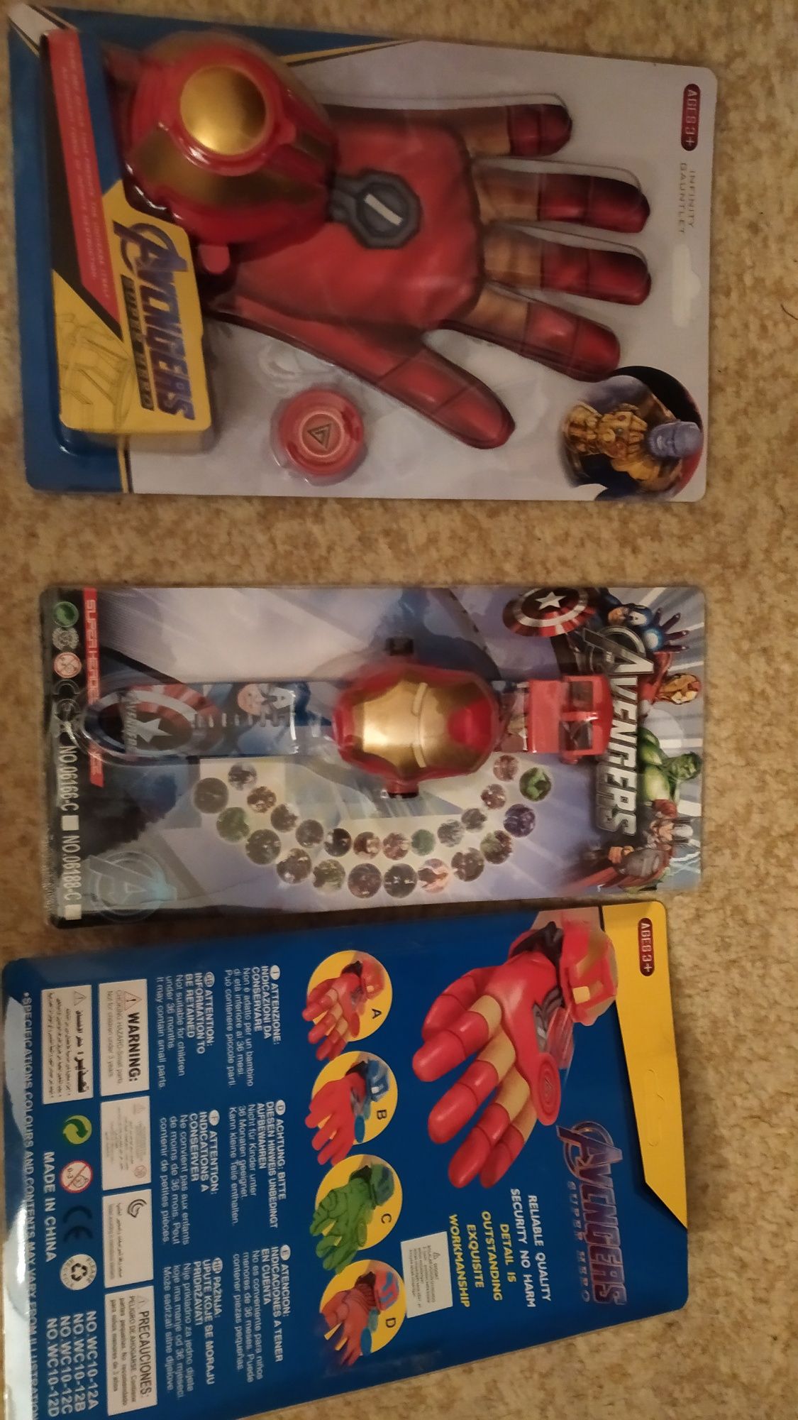 Перчатка человека паука и Халка и ДР супергероев