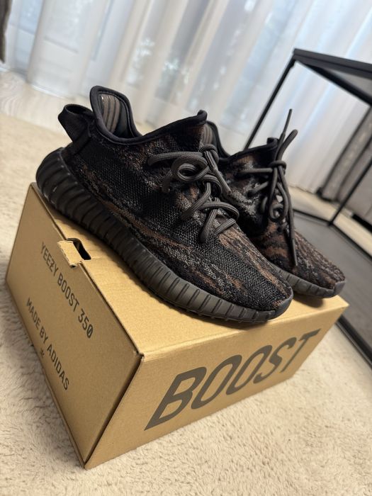 Yeazzy Boost 350 V2