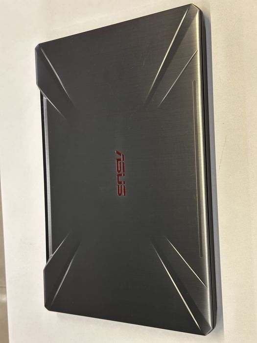 Продам Asus Tuf Gaming FX504G