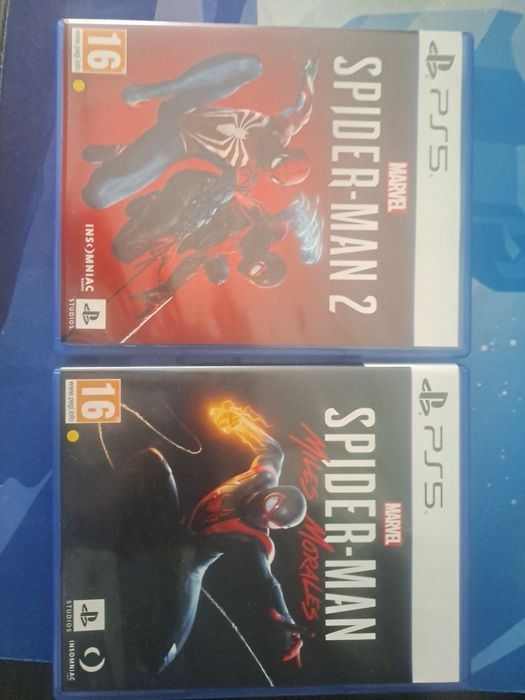 Vând Marvel Spider man 2 si Marvel Spider Man Miles Molrales Ps5