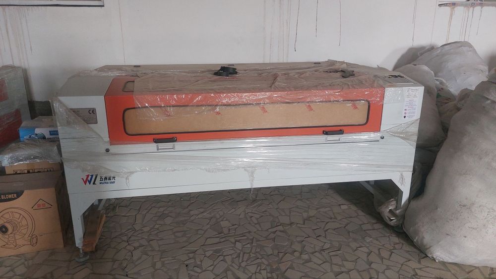 Lazerniy Graidrofka 2 tagalofkalik  Chiller 1800 kw  xolati yap yang