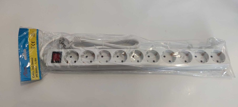 Prelungitor electronic electric 10 cai (10 posturi), cu intrerupator