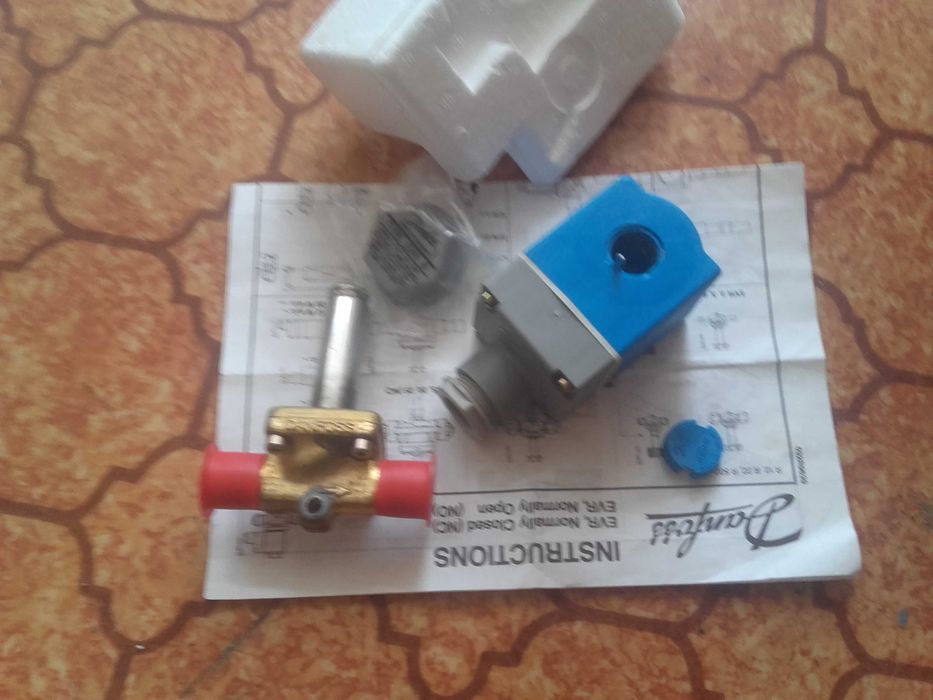 Продавам електромагнитен вентил с бобина марка -DANFOSS