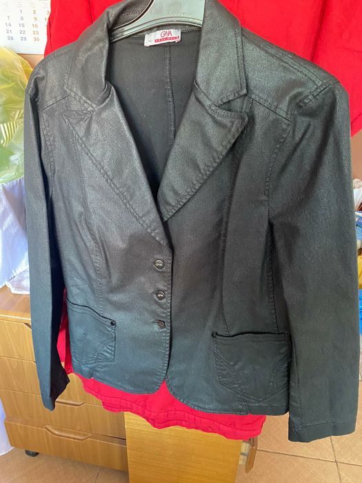 Haine de piele mai multe modele