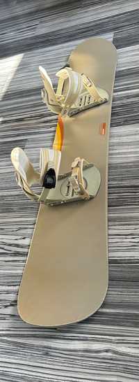 Snowboard Peach 145 cm