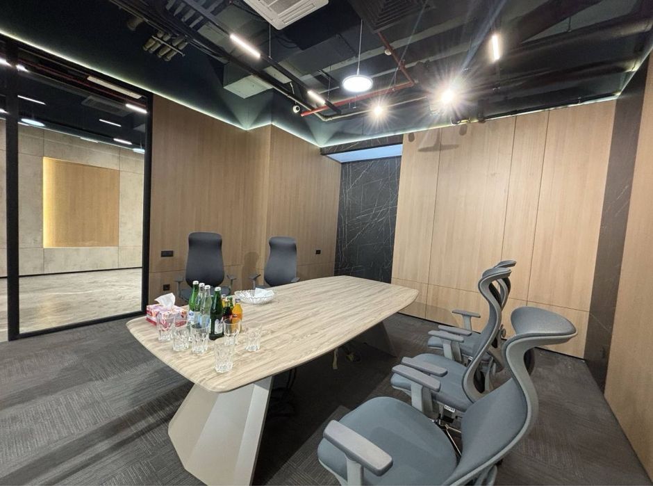 Trilliant | Сквер - Сдается в аренду Евро офис с мебелью 98м2