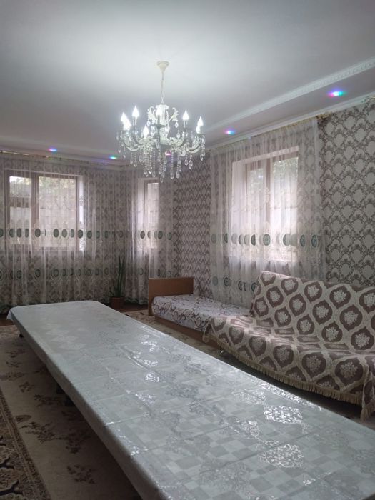 Продаётся отдельностоящий дом из кирпича