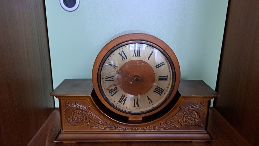 Часы  из С С С Р