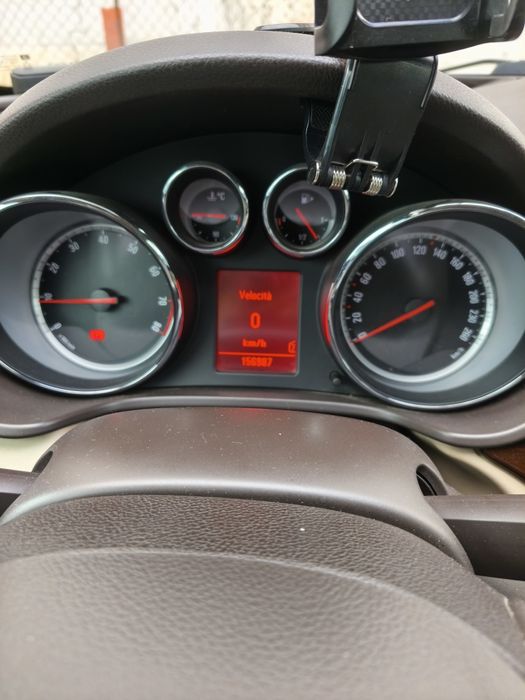 Opel Insigna benzină 1.8 140cp