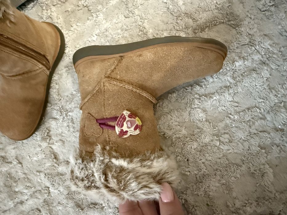 Clarks 21 ботуши за момиче почти нови