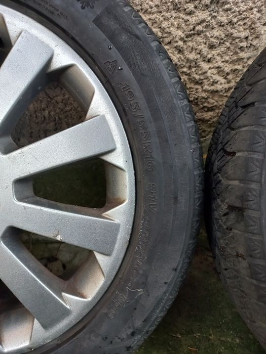 Roti fiat aliaj  cu anvelope all season