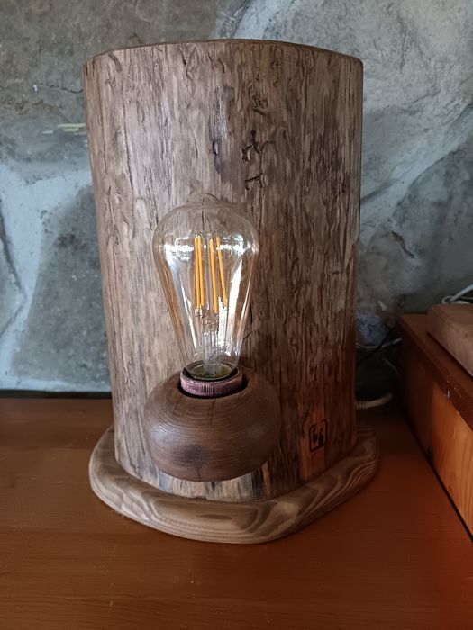 Ръчно изработена лампа УНИКАТ