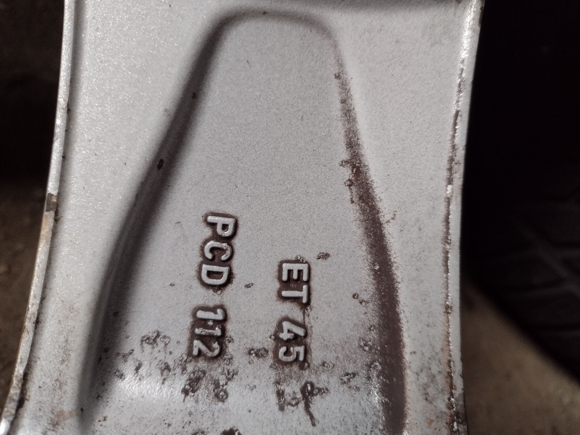 Перфектни Gamaparts 17-5x112 6j et45 Шкода Октавия