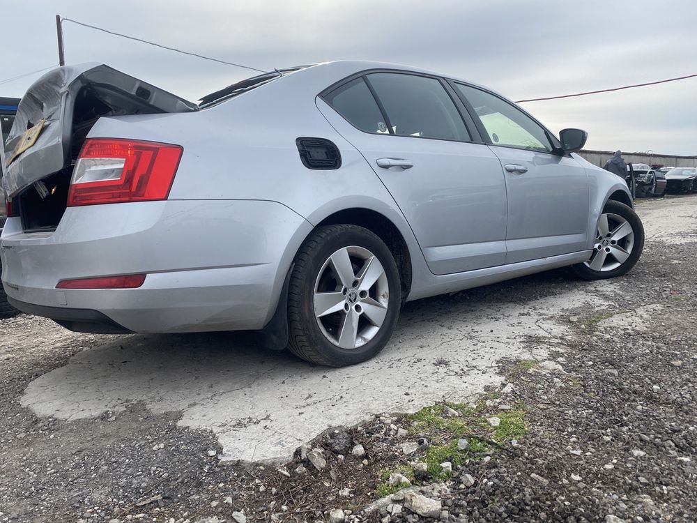 шкода октавия 2013 1.6 тди на части skoda octavia