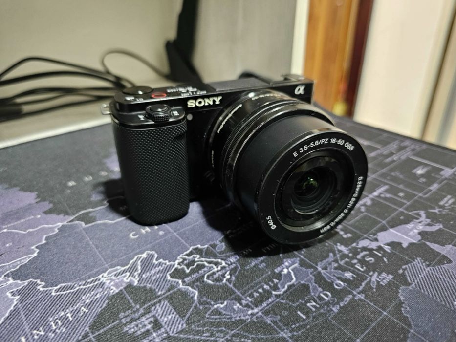 Sony ZV-E10 с китовым объективом