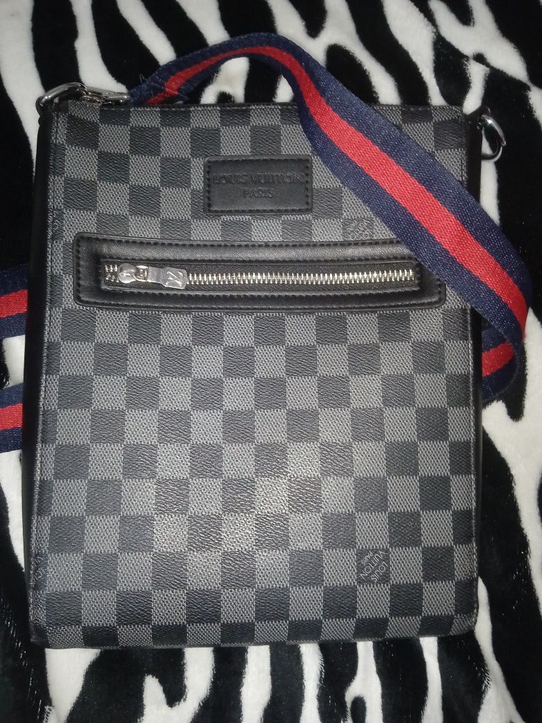 сумка Louis Vuitton