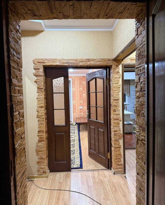 Tinchlik metroda qizlarga kvartira