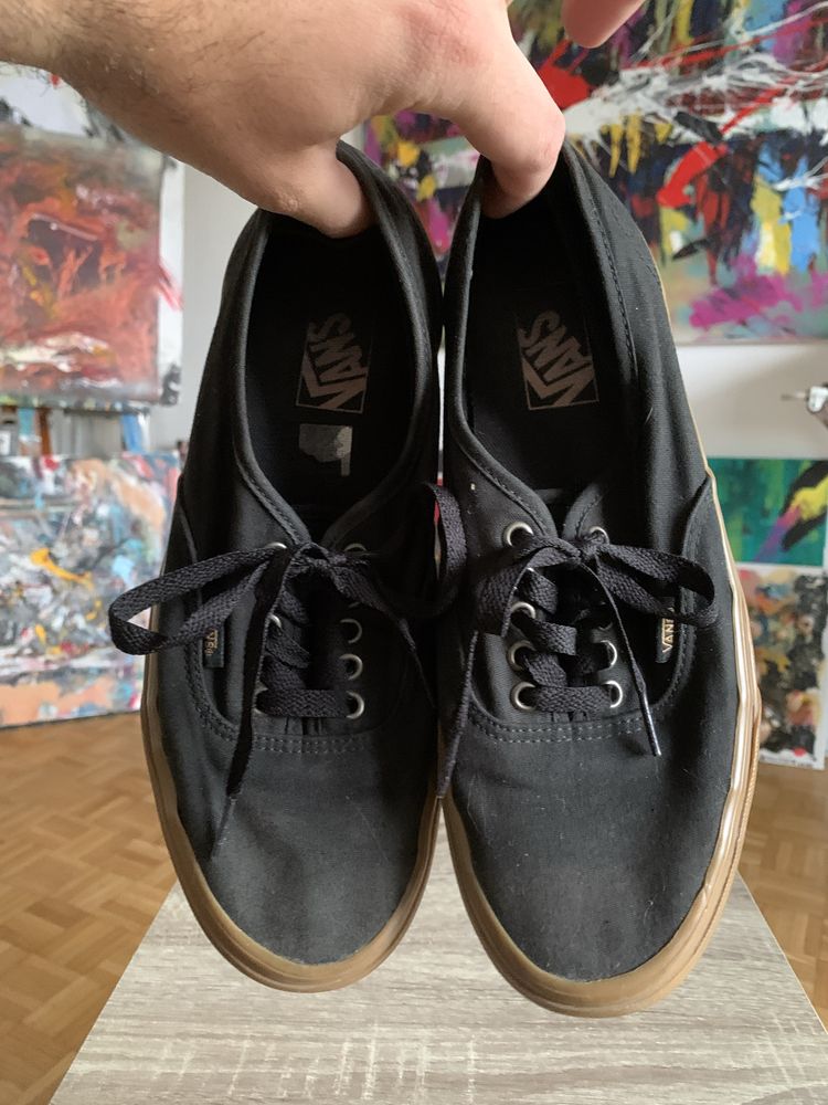 Vans Authentic, negri cu talpă maro, mărimea 42