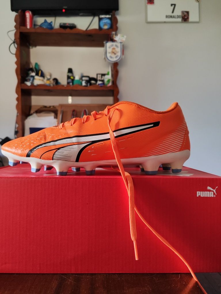 Бутонки- puma ultra