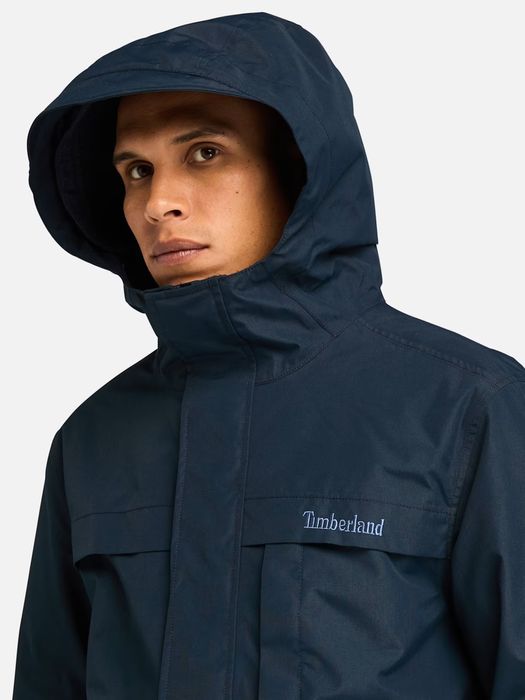 Продам осенный ветровка темберанд