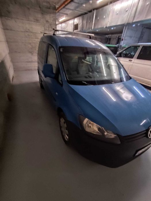 Volkswagen Caddy
JAKO•O ediție.
Motor 1.6TDI 105cp Euro5
Locuri 5
An 2