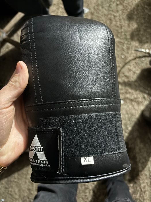 Sac de box + manusi piele NOI NOUTE