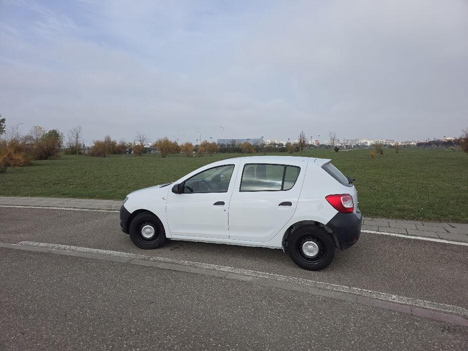 Dacia Sandero 2015