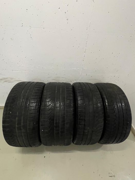 Anvelope iarna 285/35R21 si 255/40R21