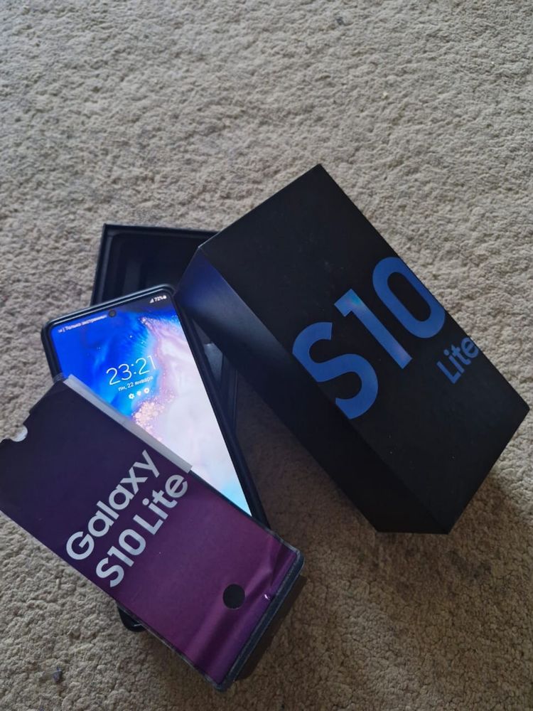 Samsung S10 Lite