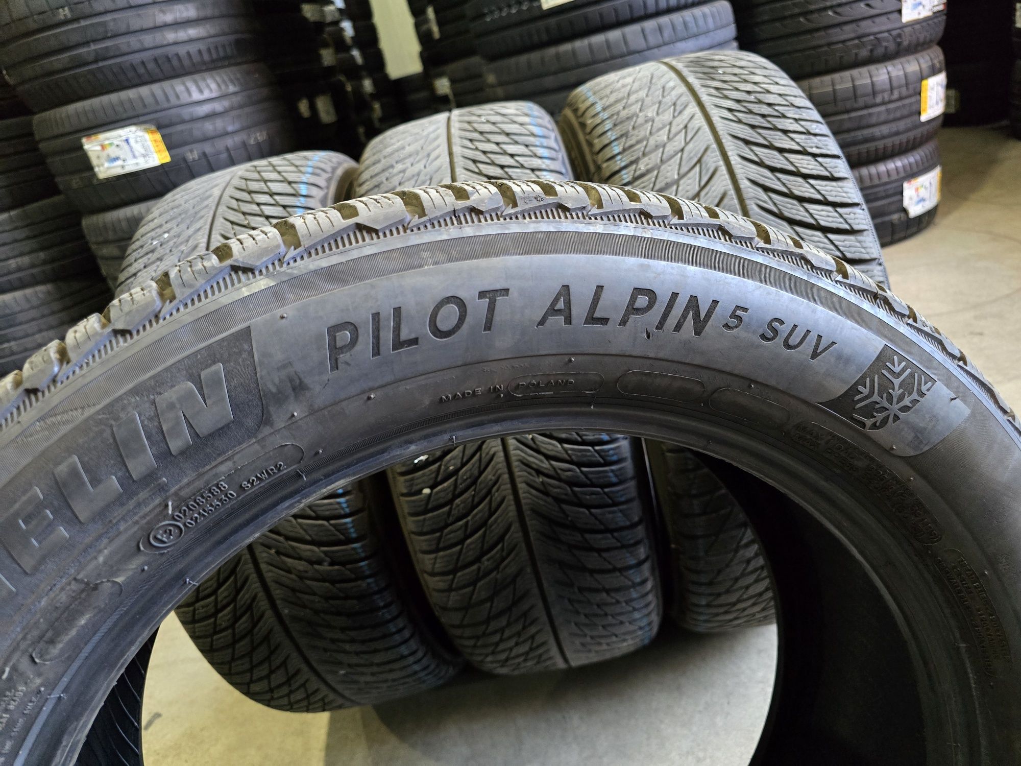 235/55/19 MICHELIN 4бр