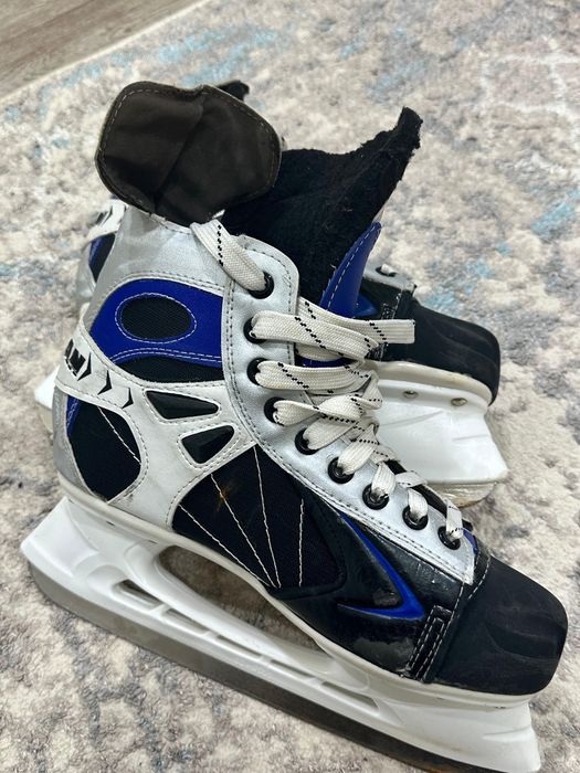 продам мужские коньки