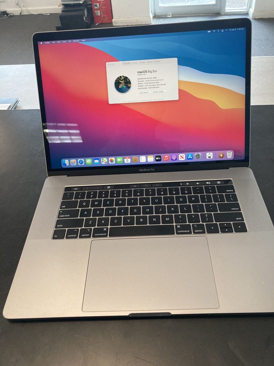 2018 Apple MacBook Pro 15inch 512гб