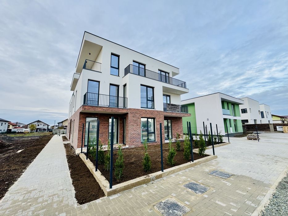 Ap Premium cu 3 Cam•Doar 4 Vecini • 80 mp Utili • 2 Parcări-Proprietar