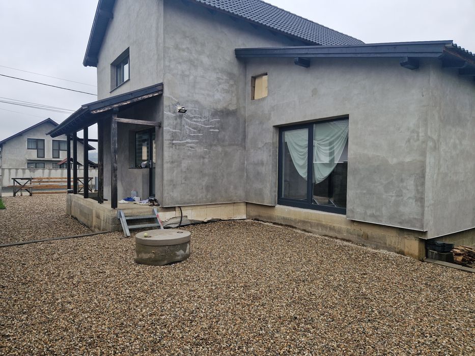 Casă pentru vanzare