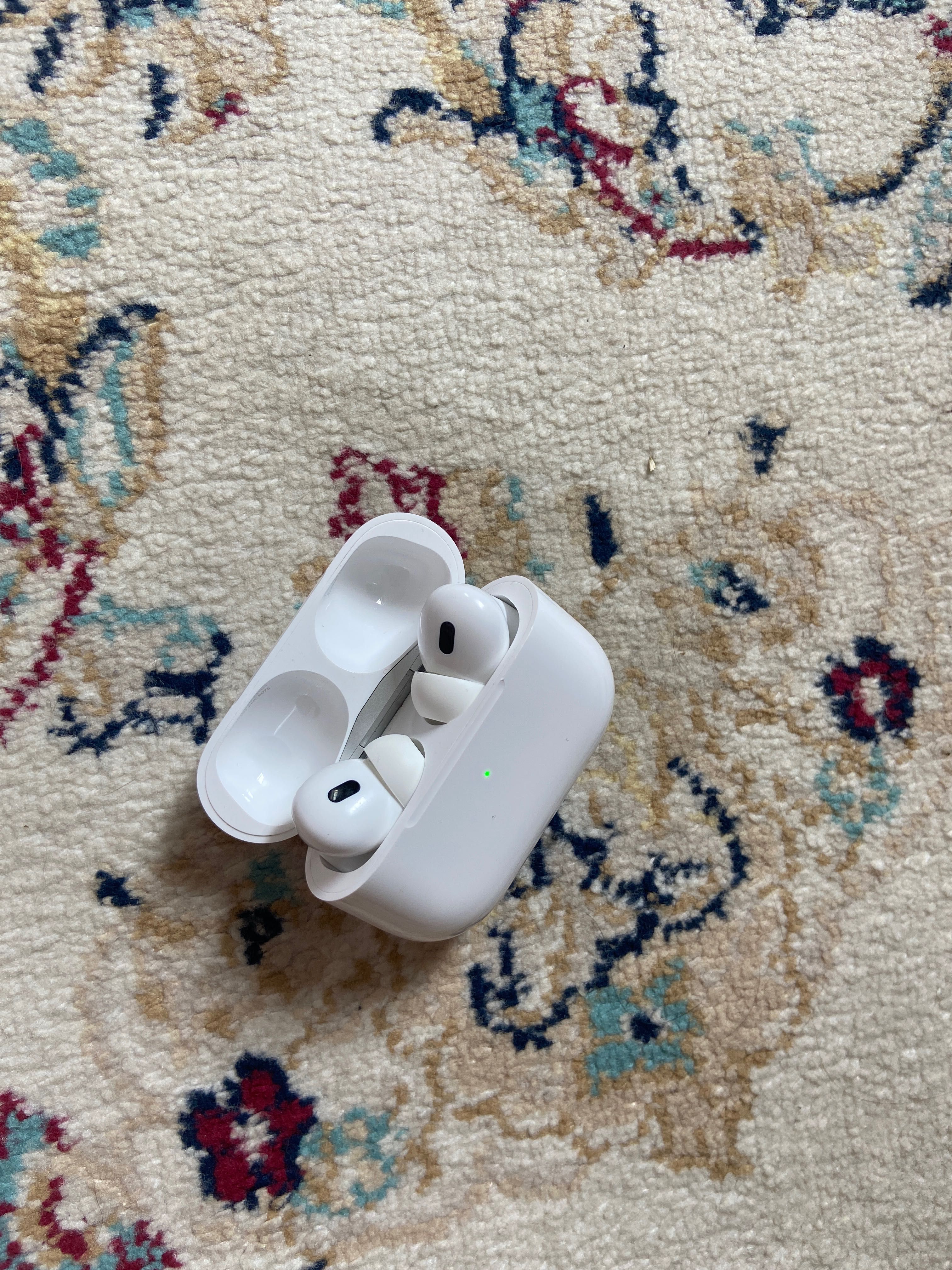 AirPods Pro 2 (100 к тенге)